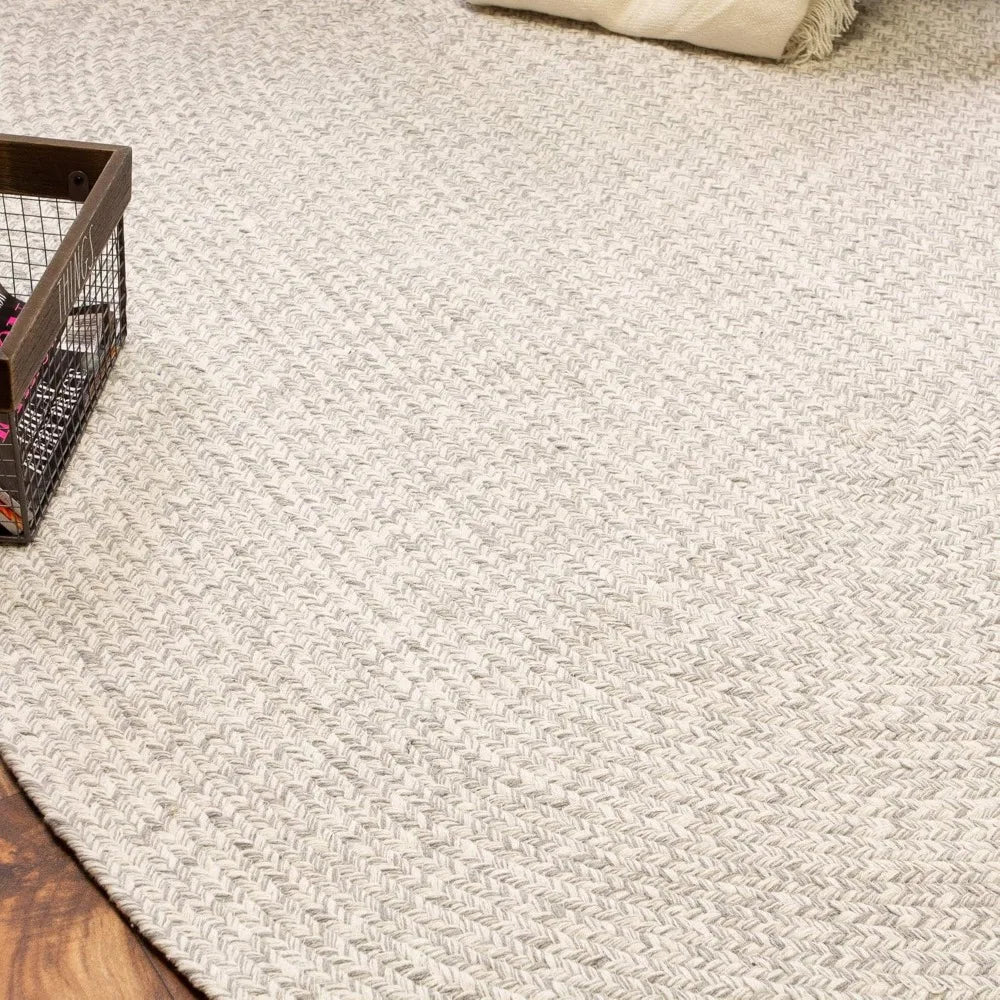 Braided Cotton Reversible Rug (8' x 10' Oval)