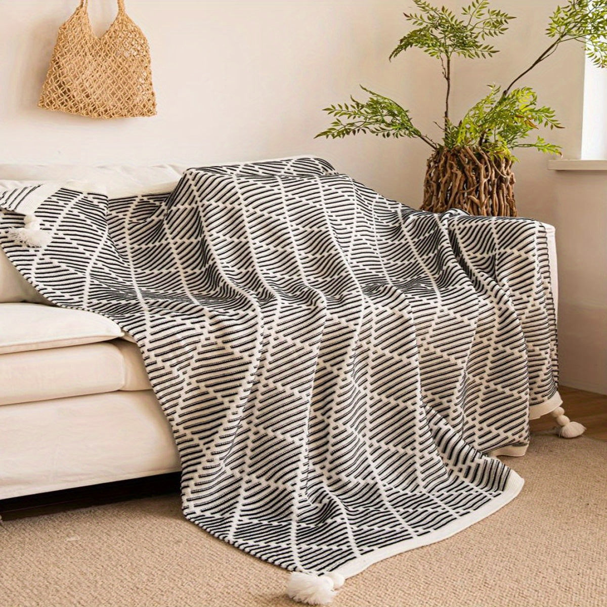 Nordic Reversible Diamond Pattern Blanket