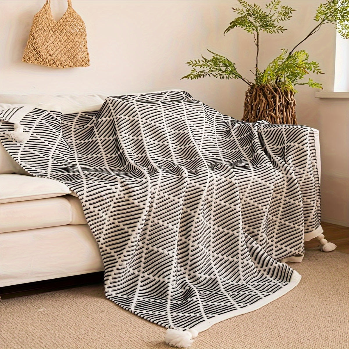 Nordic Reversible Diamond Pattern Blanket