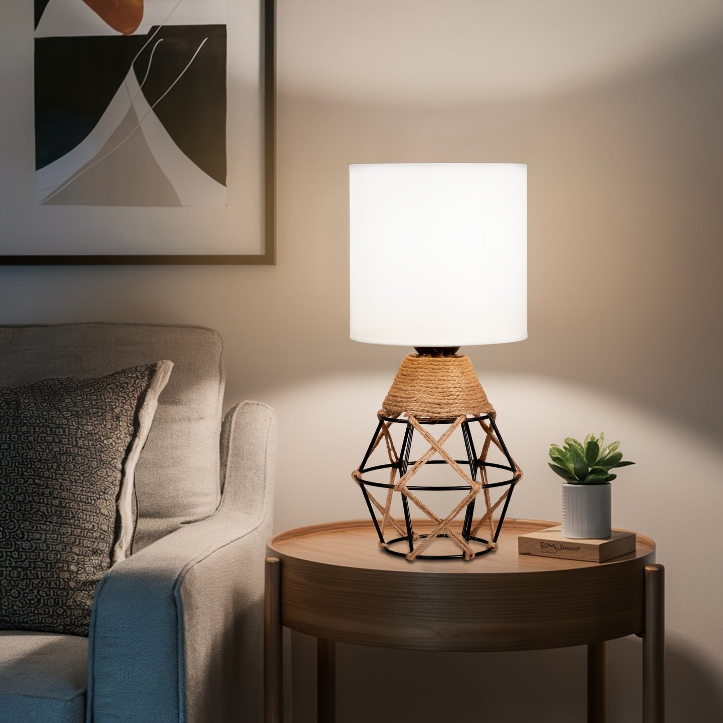 Chic Woven Table Lamp