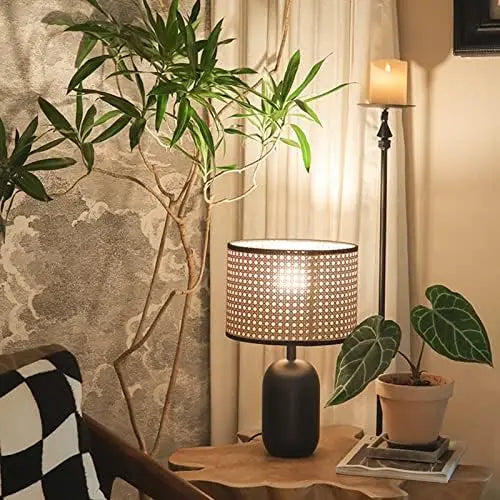 Retro Lamp with Rattan Woven Lampshade