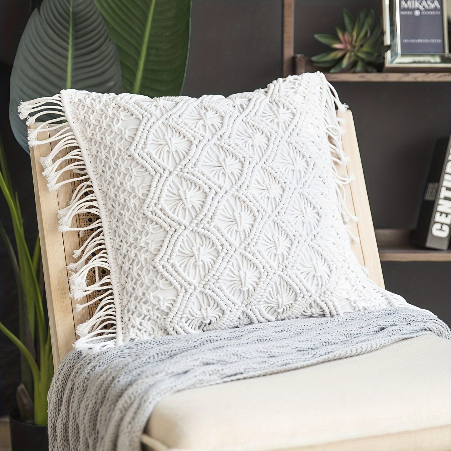 Crochet Woven Throw Pillows with Tassels (1pcs 18x18")