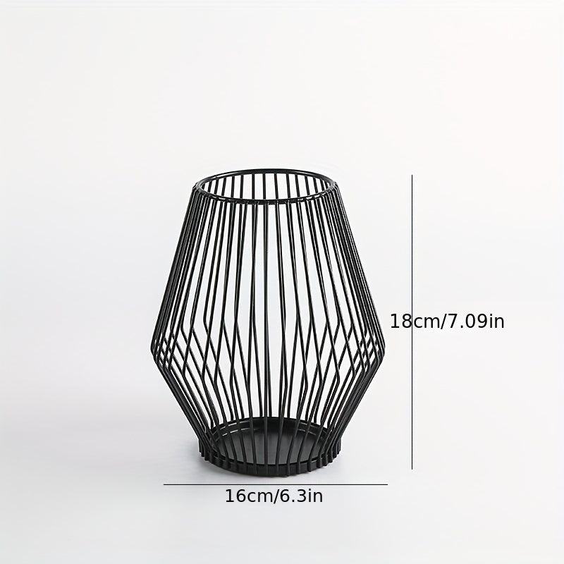 Elegant Geometric Metal Candle Holder