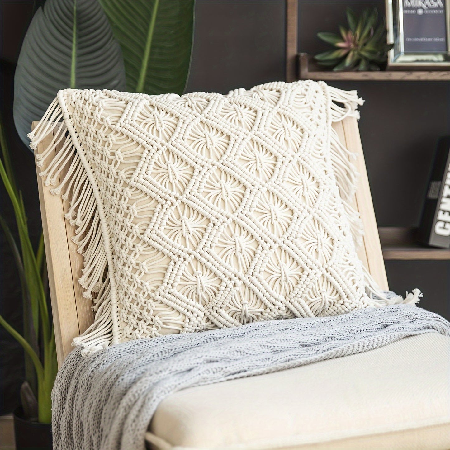 Crochet Woven Throw Pillows with Tassels (1pcs 18x18")